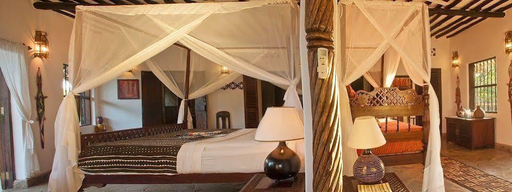 Hotel Kinondo Kwetu Diani Beach Zewnętrze zdjęcie